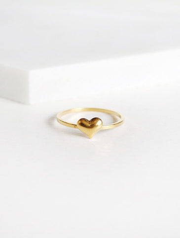 baguette ring . vertical