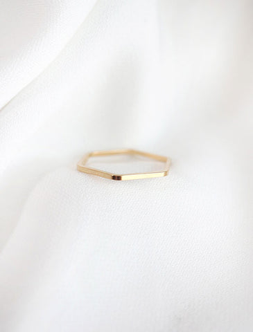 single gold hexagon band ring