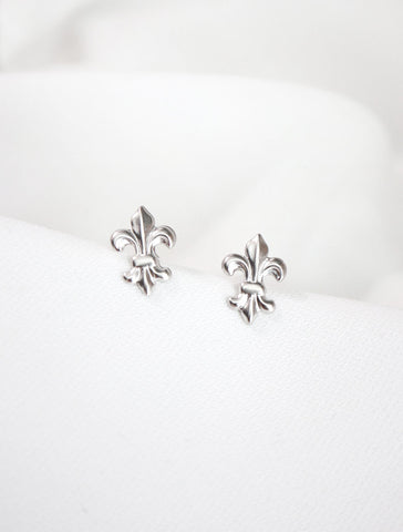 sterling silver fleur de lis stud earrings