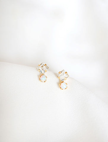 micro crystal baguette earrings | garnet