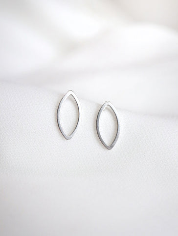 open half circle (vertical) earrings