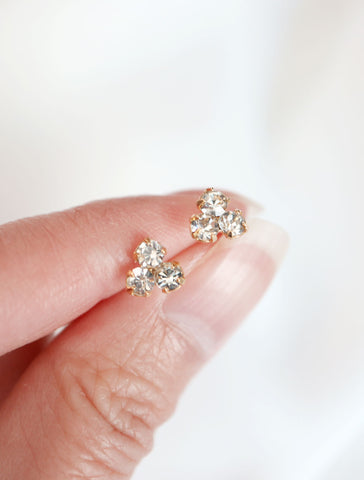 micro crystal baguette earrings | emerald