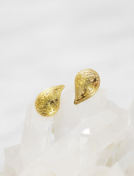 indian apostrophe earrings