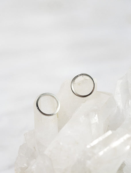 roundabout earrings . petite