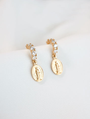 3 way medal necklace