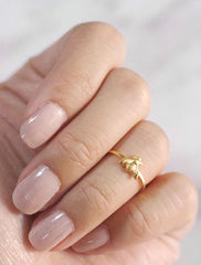 gold bee midi ring