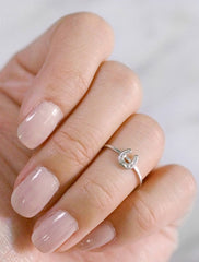 silver horseshoe midi ring