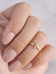 gold sideways cross midi ring