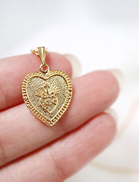 gold filled sacred heart pendant close up