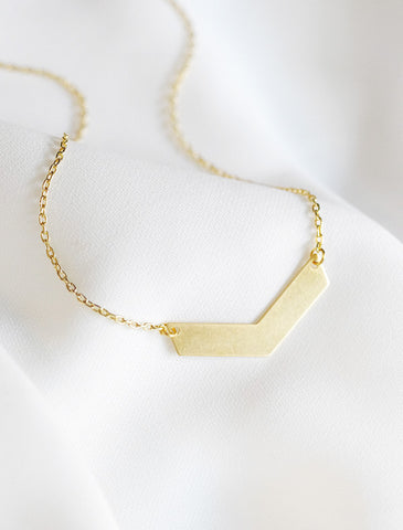 classic skinny bar necklace . vertical