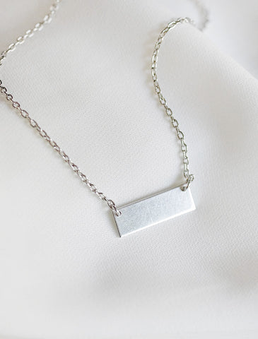 pailette pendant necklace
