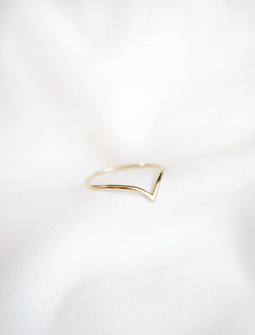 V ring