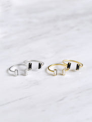 cuff ring . baguette