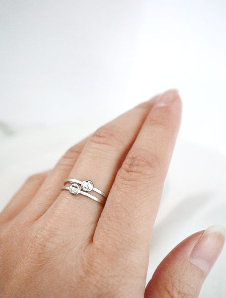 peace and love ring set modelled
