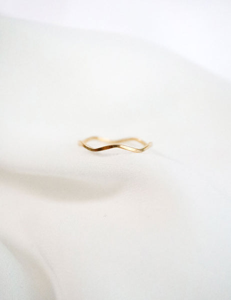 gold filled wave ring